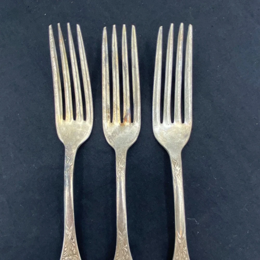 Antique William Rogers 1906 Flower Silverplate Dinner Forks Set 7.5